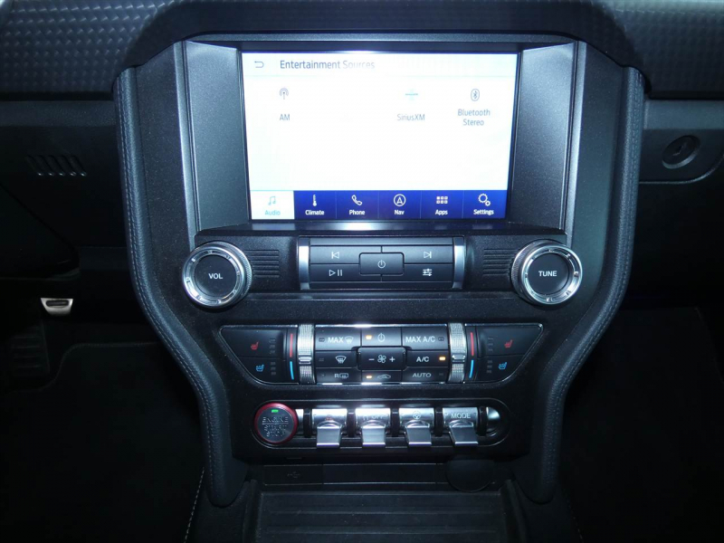 フォード マスタング ｴｺﾌﾞｰｽﾄ ﾌﾟﾚﾐｱﾑ　2019yﾓﾃﾞﾙ ﾊﾟﾌｫｰﾏﾝｽPKG 201A 黒革 車高調 可変ﾊﾞﾙﾌﾞ付社外ﾏﾌﾗｰ 専用19ｲﾝﾁAW　2年保証