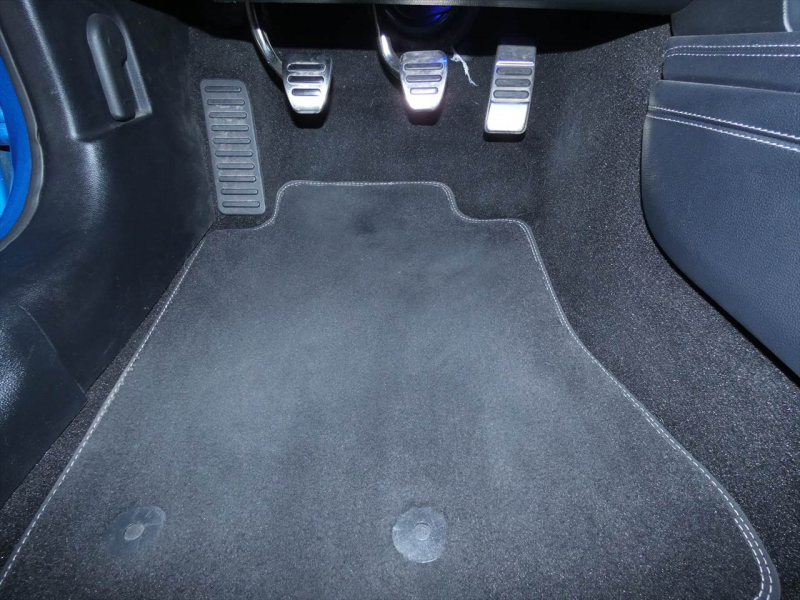 フォード マスタング ｴｺﾌﾞｰｽﾄ ﾌﾟﾚﾐｱﾑ　2019yﾓﾃﾞﾙ ﾊﾟﾌｫｰﾏﾝｽPKG 201A 黒革 車高調 可変ﾊﾞﾙﾌﾞ付社外ﾏﾌﾗｰ 専用19ｲﾝﾁAW　2年保証