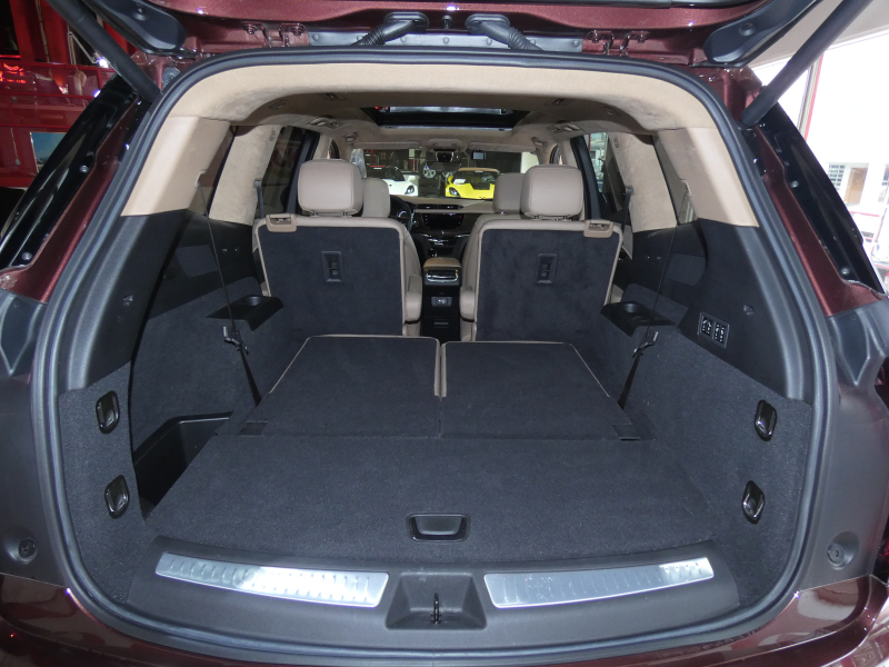 キャデラック XT6 ﾌﾟﾗﾁﾅﾑ　正規D車 2023yﾓﾃﾞﾙ ﾍﾞｰｼﾞｭ革 ｻﾝﾙｰﾌ BOSE Aｶｰﾌﾟﾚｲ LEDﾍｯﾄﾞﾗｲﾄ Bｶﾒﾗ　2年保証