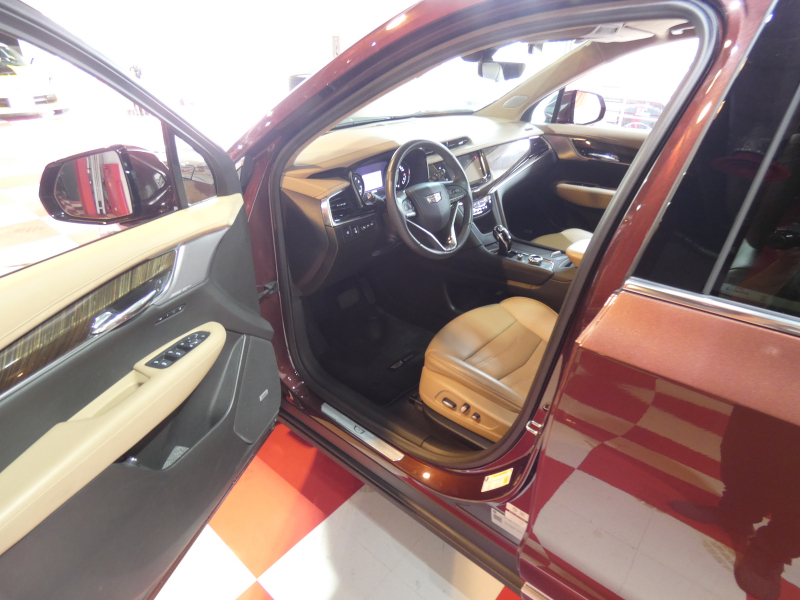 キャデラック XT6 ﾌﾟﾗﾁﾅﾑ　正規D車 2023yﾓﾃﾞﾙ ﾍﾞｰｼﾞｭ革 ｻﾝﾙｰﾌ BOSE Aｶｰﾌﾟﾚｲ LEDﾍｯﾄﾞﾗｲﾄ Bｶﾒﾗ　2年保証