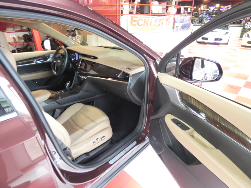 キャデラック XT6 ﾌﾟﾗﾁﾅﾑ　正規D車 2023yﾓﾃﾞﾙ ﾍﾞｰｼﾞｭ革 ｻﾝﾙｰﾌ BOSE Aｶｰﾌﾟﾚｲ LEDﾍｯﾄﾞﾗｲﾄ Bｶﾒﾗ　2年保証