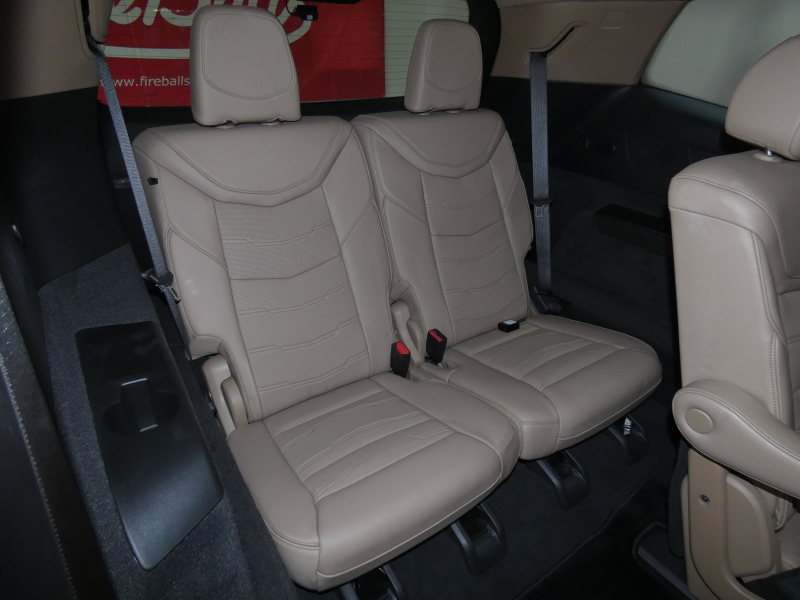 キャデラック XT6 ﾌﾟﾗﾁﾅﾑ　正規D車 2023yﾓﾃﾞﾙ ﾍﾞｰｼﾞｭ革 ｻﾝﾙｰﾌ BOSE Aｶｰﾌﾟﾚｲ LEDﾍｯﾄﾞﾗｲﾄ Bｶﾒﾗ　2年保証