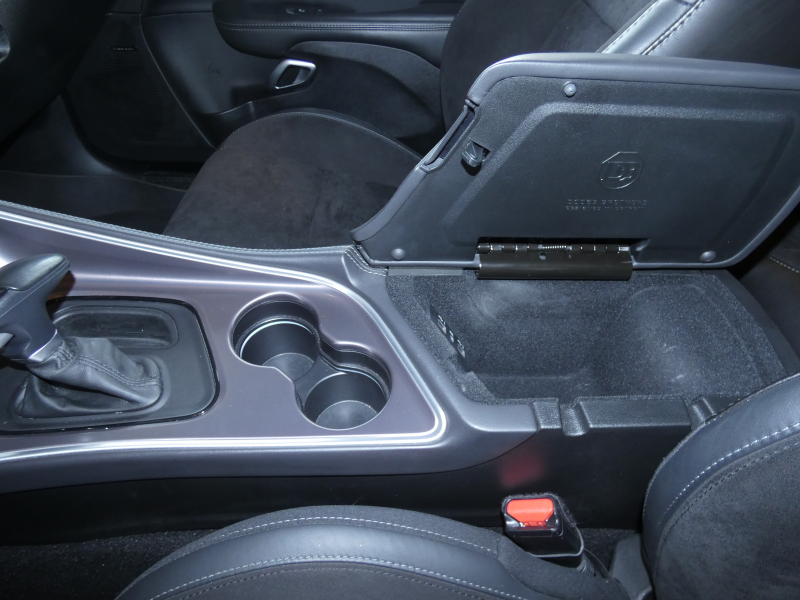 ダッジ チャレンジャー RT plus　2020yﾓﾃﾞﾙ 黒革 ｼｰﾄﾋｰﾀｰ&ﾍﾞﾝﾁﾚｰﾀｰ Aｶｰﾌﾟﾚｲ ﾌﾞﾗｯｸﾄｯﾌﾟPKG ﾊｰﾏﾝｶｰﾄﾞﾝ　2年保証