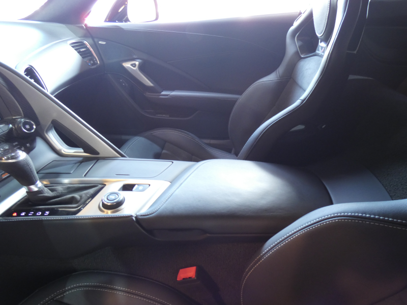 シボレー コルベット Z06　正規D車 2016yﾓﾃﾞﾙ ｽｰﾊﾟｰﾁｬｰｼﾞｬｰ搭載 ｶｰﾎﾞﾝｸﾞﾗﾝﾄﾞｴﾌｪｸﾄ 19/20ﾌﾞﾗｯｸAW ｺﾝﾍﾟﾃｨｼｮﾝｼｰﾄ ｼｰﾄﾋｰﾀｰ&ｸｰﾗｰ ﾅﾋﾞTV F&Bｶﾒﾗ ETC Dﾚｺｰﾀﾞｰ ｷｾﾉﾝ　2年保証