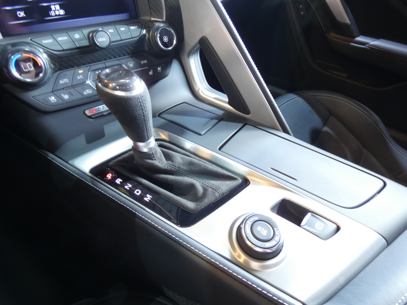 シボレー コルベット Z06　正規D車 2016yﾓﾃﾞﾙ ｽｰﾊﾟｰﾁｬｰｼﾞｬｰ搭載 ｶｰﾎﾞﾝｸﾞﾗﾝﾄﾞｴﾌｪｸﾄ 19/20ﾌﾞﾗｯｸAW ｺﾝﾍﾟﾃｨｼｮﾝｼｰﾄ ｼｰﾄﾋｰﾀｰ&ｸｰﾗｰ ﾅﾋﾞTV F&Bｶﾒﾗ ETC Dﾚｺｰﾀﾞｰ ｷｾﾉﾝ　2年保証