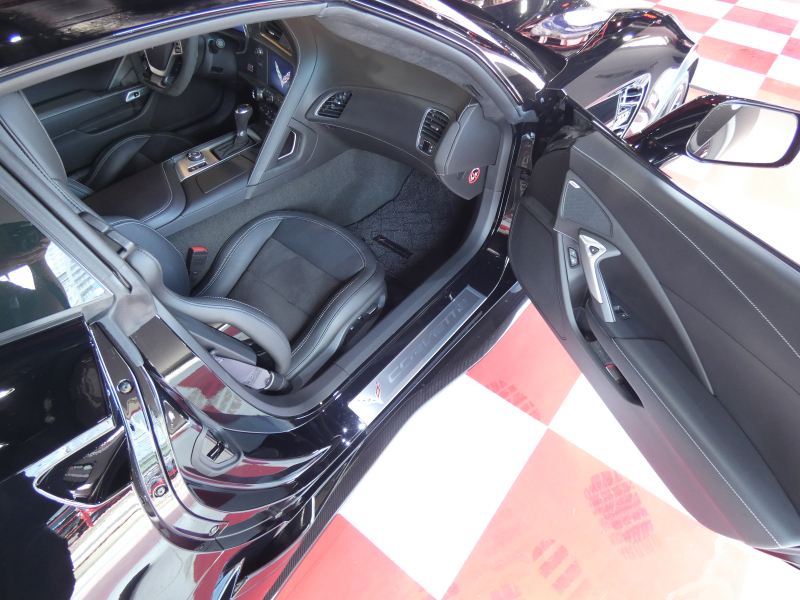 シボレー コルベット Z06　正規D車 2016yﾓﾃﾞﾙ ｽｰﾊﾟｰﾁｬｰｼﾞｬｰ搭載 ｶｰﾎﾞﾝｸﾞﾗﾝﾄﾞｴﾌｪｸﾄ 19/20ﾌﾞﾗｯｸAW ｺﾝﾍﾟﾃｨｼｮﾝｼｰﾄ ｼｰﾄﾋｰﾀｰ&ｸｰﾗｰ ﾅﾋﾞTV F&Bｶﾒﾗ ETC Dﾚｺｰﾀﾞｰ ｷｾﾉﾝ　2年保証