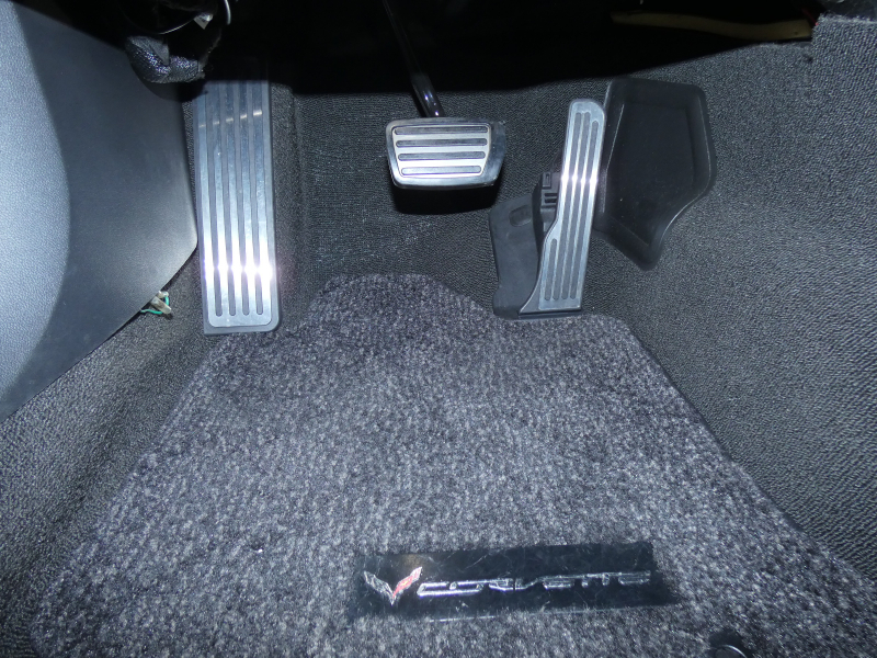 シボレー コルベット Z06　正規D車 2016yﾓﾃﾞﾙ ｽｰﾊﾟｰﾁｬｰｼﾞｬｰ搭載 ｶｰﾎﾞﾝｸﾞﾗﾝﾄﾞｴﾌｪｸﾄ 19/20ﾌﾞﾗｯｸAW ｺﾝﾍﾟﾃｨｼｮﾝｼｰﾄ ｼｰﾄﾋｰﾀｰ&ｸｰﾗｰ ﾅﾋﾞTV F&Bｶﾒﾗ ETC Dﾚｺｰﾀﾞｰ ｷｾﾉﾝ　2年保証