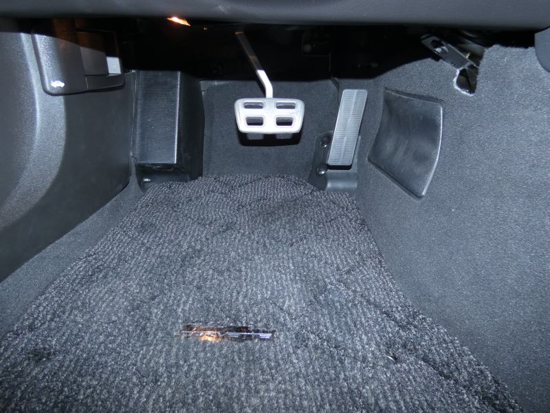 シボレー コルベット ｸﾞﾗﾝｽﾎﾟｰﾂ　正規D車 2013yﾓﾃﾞﾙ 黒ｺﾝﾋﾞ革 ｼｰﾄﾋｰﾀｰ ｺﾙｻﾏﾌﾗｰ Forgestar19/20ｲﾝﾁAW 社外ﾅﾋﾞ地ﾃﾞｼﾞ Bｶﾒﾗ BOSEｻｳﾝﾄﾞ HUD　2年保証