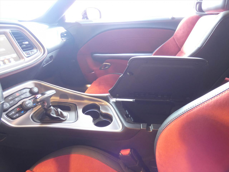 ダッジ チャレンジャー RT plus　2022yﾓﾃﾞﾙ 新並 1ｵｰﾅｰ 黒赤革 ｼｰﾄﾋｰﾀｰ&ﾍﾞﾝﾁﾚｰﾀｰ Appleｶｰﾌﾟﾚｲ&Androidｵｰﾄ ﾄﾞﾗｲﾊﾞｰｽﾞｺﾝﾋﾞﾆｴﾝｽ HIDﾗｲﾄ 2年保証