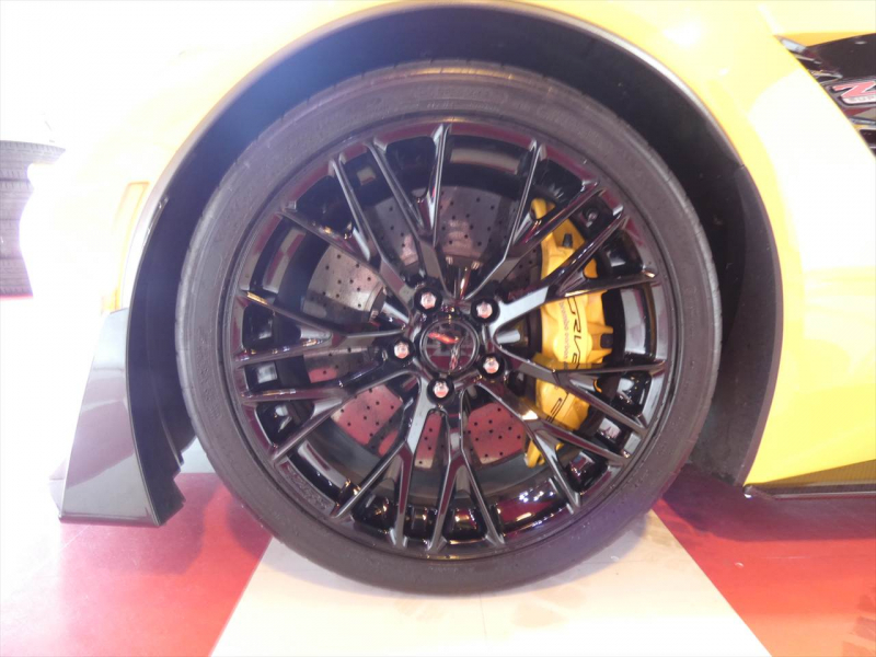 シボレー コルベット Z06　正規D車 2016yﾓﾃﾞﾙZ07ﾊﾟﾌｫｰﾏﾝｽﾊﾟｯｹｰｼﾞ ｽｰﾊﾟｰﾁｬｰｼﾞｬｰ搭載 ｶｰﾎﾞﾝｸﾞﾗﾝﾄﾞｴﾌｪｸﾄ 19/20AW ｺﾝﾍﾟﾃｨｼｮﾝｼｰﾄ ｼｰﾄﾋｰﾀｰ&ｸｰﾗｰ ﾅﾋﾞTV F&Bｶﾒﾗ ETC ｷｾﾉﾝ　2年保証