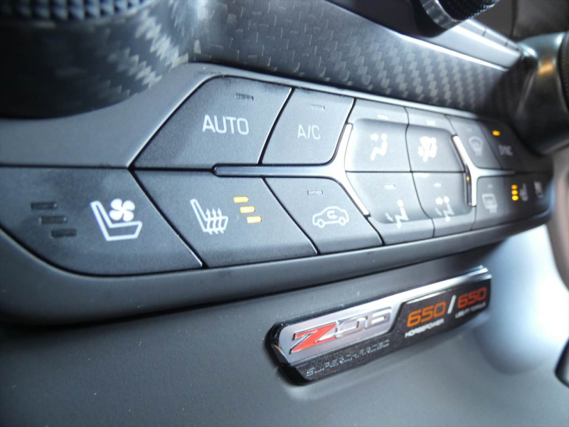 シボレー コルベット Z06　正規D車 2016yﾓﾃﾞﾙZ07ﾊﾟﾌｫｰﾏﾝｽﾊﾟｯｹｰｼﾞ ｽｰﾊﾟｰﾁｬｰｼﾞｬｰ搭載 ｶｰﾎﾞﾝｸﾞﾗﾝﾄﾞｴﾌｪｸﾄ 19/20AW ｺﾝﾍﾟﾃｨｼｮﾝｼｰﾄ ｼｰﾄﾋｰﾀｰ&ｸｰﾗｰ ﾅﾋﾞTV F&Bｶﾒﾗ ETC ｷｾﾉﾝ　2年保証