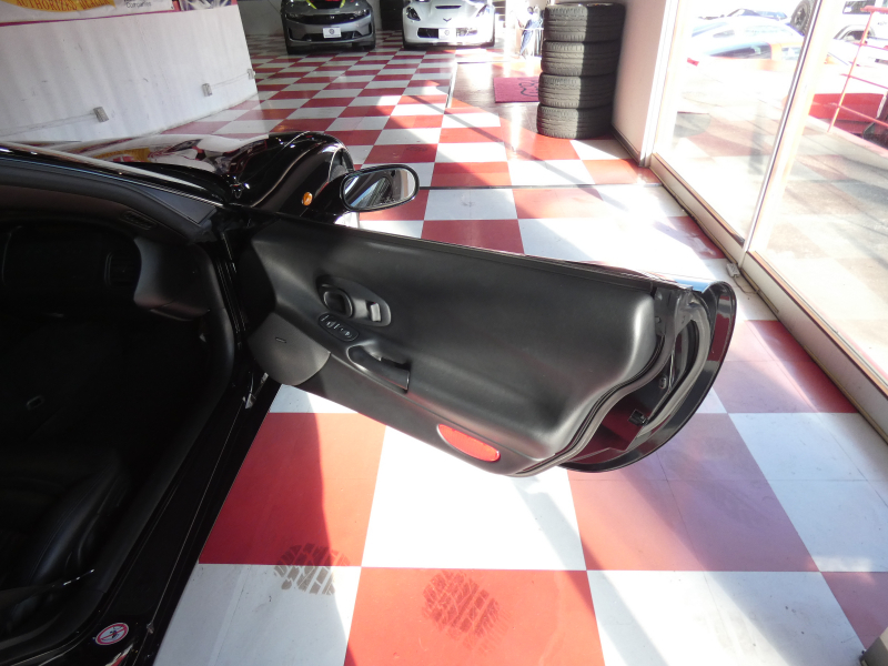 シボレー コルベット ｸｰﾍﾟT-TOP　2003yﾓﾃﾞﾙ 正規D車 走行1万km台 ｶﾞﾚｰｼﾞ保管　2年保証