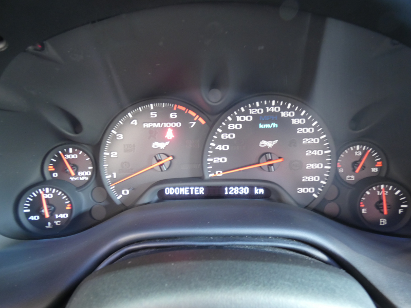 シボレー コルベット ｸｰﾍﾟT-TOP　2003yﾓﾃﾞﾙ 正規D車 走行1万km台 ｶﾞﾚｰｼﾞ保管　2年保証