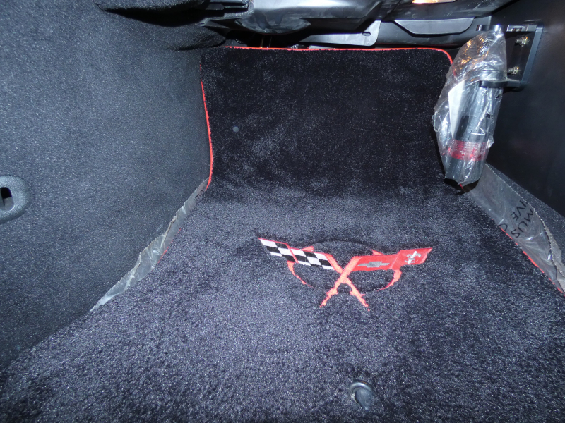 シボレー コルベット ｸｰﾍﾟT-TOP　2003yﾓﾃﾞﾙ 正規D車 走行1万km台 ｶﾞﾚｰｼﾞ保管　2年保証