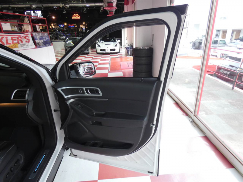 フォード エクスプローラー ｽﾎﾟｰﾂ　国内未導入 2014yﾓﾃﾞﾙ 左ﾊﾝﾄﾞﾙ 黒革 ｻﾝﾙｰﾌ ｼｰﾄﾋｰﾀｰ&ﾍﾞﾝﾁﾚｰﾀｰ 純正20ｲﾝﾁAW ﾅﾋﾞTV Bｶﾒﾗ　2年保証