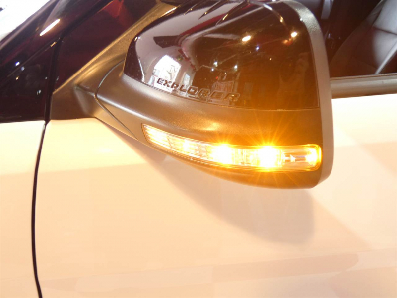 フォード エクスプローラー ｽﾎﾟｰﾂ　国内未導入 2014yﾓﾃﾞﾙ 左ﾊﾝﾄﾞﾙ 黒革 ｻﾝﾙｰﾌ ｼｰﾄﾋｰﾀｰ&ﾍﾞﾝﾁﾚｰﾀｰ 純正20ｲﾝﾁAW ﾅﾋﾞTV Bｶﾒﾗ　2年保証