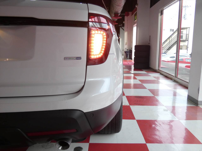 フォード エクスプローラー ｽﾎﾟｰﾂ　国内未導入 2014yﾓﾃﾞﾙ 左ﾊﾝﾄﾞﾙ 黒革 ｻﾝﾙｰﾌ ｼｰﾄﾋｰﾀｰ&ﾍﾞﾝﾁﾚｰﾀｰ 純正20ｲﾝﾁAW ﾅﾋﾞTV Bｶﾒﾗ　2年保証