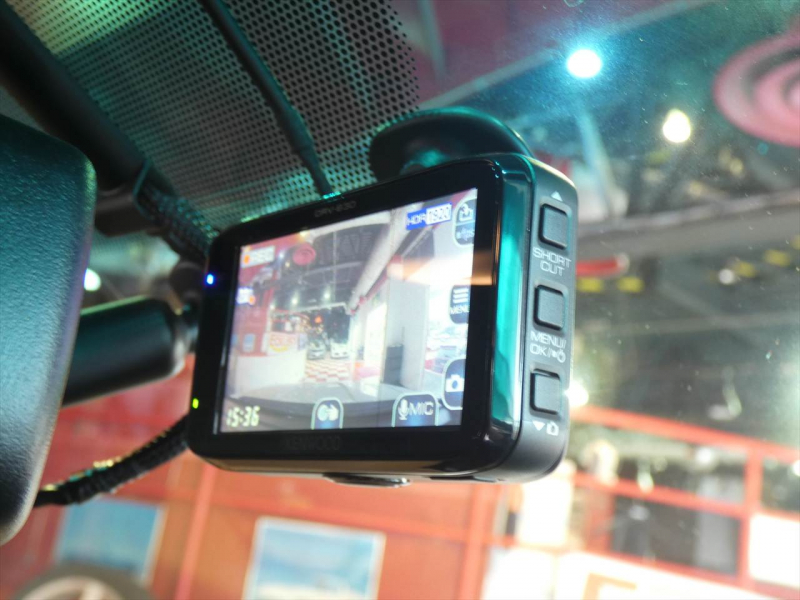 フォード エクスプローラー ｽﾎﾟｰﾂ　国内未導入 2014yﾓﾃﾞﾙ 左ﾊﾝﾄﾞﾙ 黒革 ｻﾝﾙｰﾌ ｼｰﾄﾋｰﾀｰ&ﾍﾞﾝﾁﾚｰﾀｰ 純正20ｲﾝﾁAW ﾅﾋﾞTV Bｶﾒﾗ　2年保証