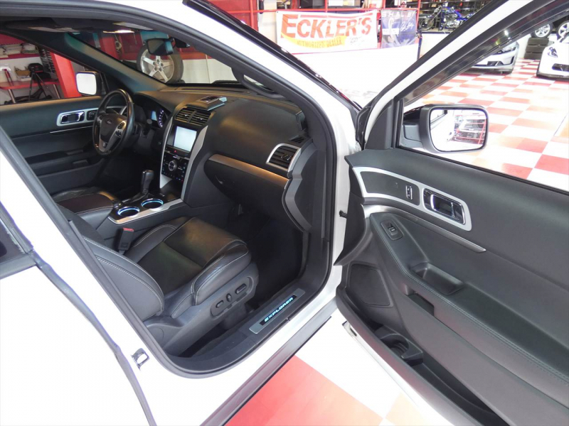 フォード エクスプローラー ｽﾎﾟｰﾂ　国内未導入 2014yﾓﾃﾞﾙ 左ﾊﾝﾄﾞﾙ 黒革 ｻﾝﾙｰﾌ ｼｰﾄﾋｰﾀｰ&ﾍﾞﾝﾁﾚｰﾀｰ 純正20ｲﾝﾁAW ﾅﾋﾞTV Bｶﾒﾗ　2年保証