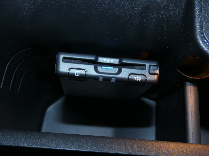 ダッジ チャージャー GT Plus　2020年ﾓﾃﾞﾙ 黒ｺﾝﾋﾞ革 ｼｰﾄﾋｰﾀｰ&ｸｰﾗｰ Aｶｰﾌﾟﾚｲ Bｶﾒﾗ ETC　2年保証