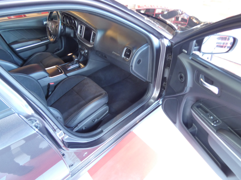 ダッジ チャージャー GT Plus　2020年ﾓﾃﾞﾙ 黒ｺﾝﾋﾞ革 ｼｰﾄﾋｰﾀｰ&ｸｰﾗｰ Aｶｰﾌﾟﾚｲ Bｶﾒﾗ ETC　2年保証