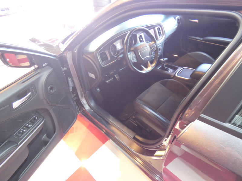 ダッジ チャージャー GT Plus　2020年ﾓﾃﾞﾙ 黒ｺﾝﾋﾞ革 ｼｰﾄﾋｰﾀｰ&ｸｰﾗｰ Aｶｰﾌﾟﾚｲ Bｶﾒﾗ ETC　2年保証