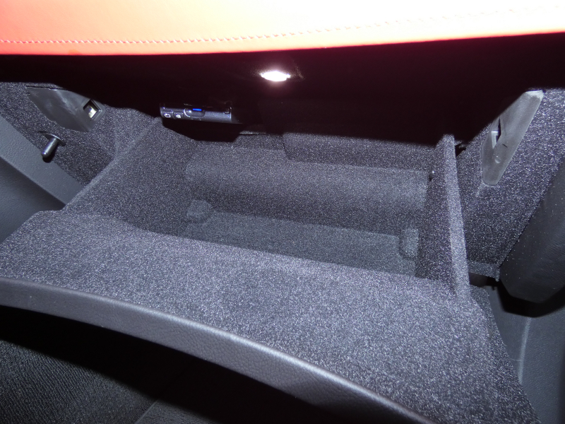 シボレー コルベット Z51  3LT  新車並行 1ｵｰﾅｰ  赤革 ｼｰﾄﾋｰﾀｰ&ｸｰﾗｰ ﾅﾋﾞTV BOSE Bｶﾒﾗ  2年保証