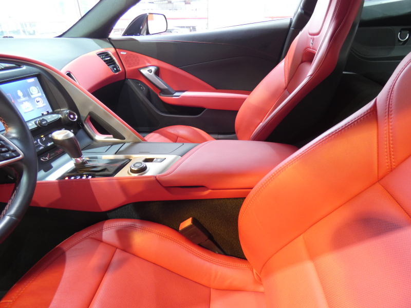 シボレー コルベット Z51  3LT  新車並行 1ｵｰﾅｰ  赤革 ｼｰﾄﾋｰﾀｰ&ｸｰﾗｰ ﾅﾋﾞTV BOSE Bｶﾒﾗ  2年保証