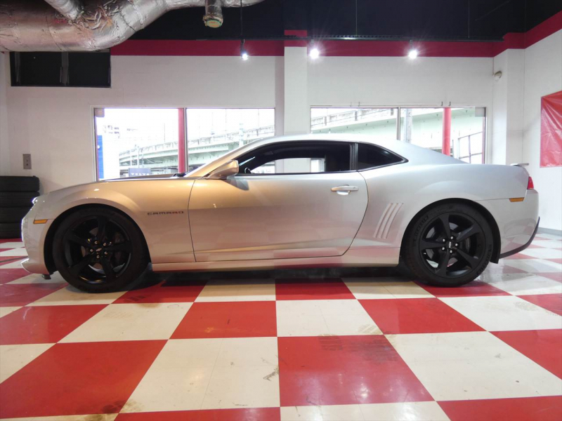 シボレー カマロ SS RS　正規D車 2014yﾓﾃﾞﾙ 黒革 ｼｰﾄﾋｰﾀｰ ｱｲﾊﾞｯﾊﾛｰｻｽ Aｶｰﾌﾟﾚｲ 純正20ｲﾝﾁAW ETC 2年保証