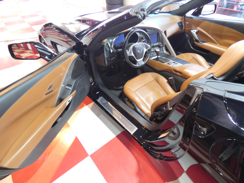 シボレー コルベット ｺﾝﾊﾞｰﾁﾌﾞﾙ Z51 3LT  2014年ﾓﾃﾞﾙ 正規ﾃﾞｨｰﾗｰ車   茶革 ｼｰﾄﾋｰﾀｰ&ｸｰﾗｰ TV BOSE Bｶﾒﾗ  2年保証
