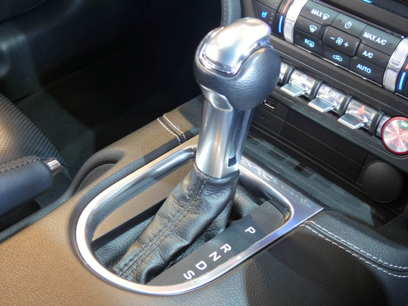 フォード マスタング MACH1プレミアム  2021年ﾓﾃﾞﾙ UK仕様 右H 10AT&ﾊﾟﾄﾞﾙｼﾌﾄ 黒革 19AW Brembo 5.0L HO V8 可変ﾏﾌﾗｰ AppleCarPlay　2年保証