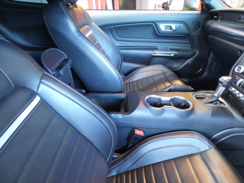 フォード マスタング MACH1プレミアム  2021年ﾓﾃﾞﾙ UK仕様 右H 10AT&ﾊﾟﾄﾞﾙｼﾌﾄ 黒革 19AW Brembo 5.0L HO V8 可変ﾏﾌﾗｰ AppleCarPlay　2年保証