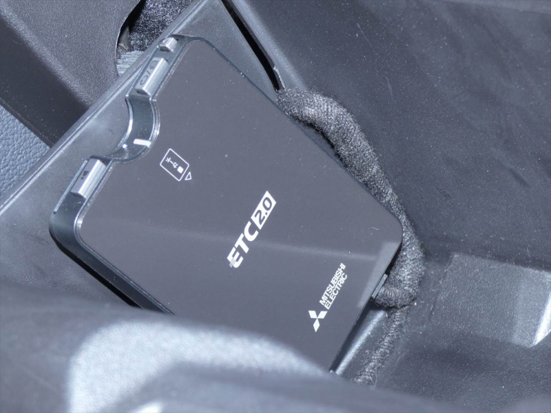 フォード マスタング ｴｺﾌﾞｰｽﾄ ﾌﾟﾚﾐｱﾑ　2019yﾓﾃﾞﾙ ﾊﾟﾌｫｰﾏﾝｽPKG  黒革ｼｰﾄﾋｰﾀｰ&ﾍﾞﾝﾁﾚｰｼｮﾝ 専用19ｲﾝﾁAW 2年保証