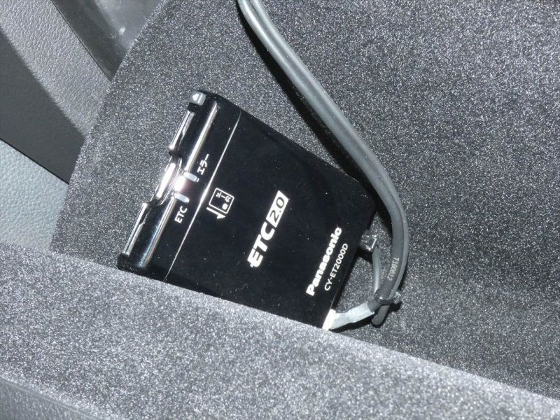 ダッジ デュランゴ SRT  新車並行 2018yﾓﾃﾞﾙ 赤革 ｼｰﾄﾋｰﾀｰ&ｸｰﾗｰ ｻﾝﾙｰﾌ ACC 純正20ｲﾝﾁAW  ETC　2年保証