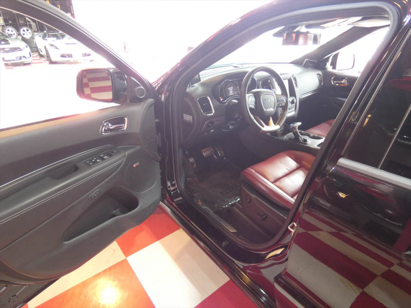 ダッジ デュランゴ SRT  新車並行 2018yﾓﾃﾞﾙ 赤革 ｼｰﾄﾋｰﾀｰ&ｸｰﾗｰ ｻﾝﾙｰﾌ ACC 純正20ｲﾝﾁAW  ETC　2年保証