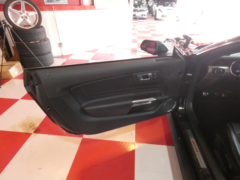 フォード マスタング BULLITT    2020年ﾓﾃﾞﾙ 6MT&ﾚﾌﾞﾏｯﾁ ﾚｶﾛﾚｻﾞｰｼｰﾄ 19AW Brembo 可変ﾏﾌﾗｰ AppleCarPlay　2年保証