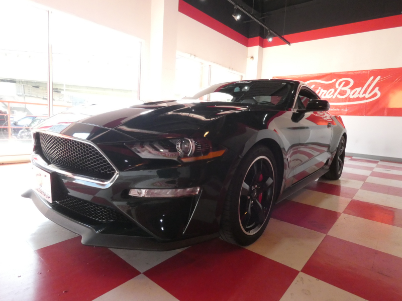 フォード マスタング BULLITT    2020年ﾓﾃﾞﾙ 6MT&ﾚﾌﾞﾏｯﾁ ﾚｶﾛﾚｻﾞｰｼｰﾄ 19AW Brembo 可変ﾏﾌﾗｰ AppleCarPlay　2年保証