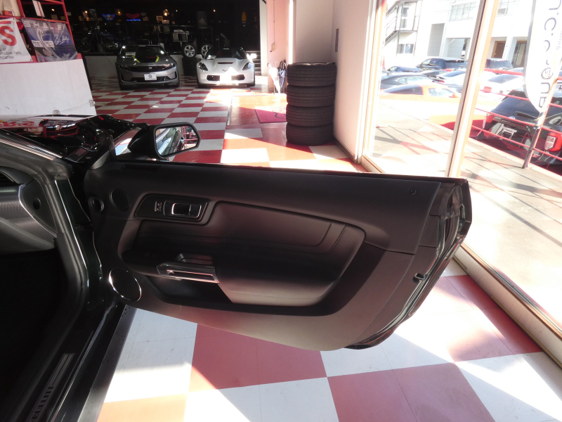 フォード マスタング BULLITT    2020年ﾓﾃﾞﾙ 6MT&ﾚﾌﾞﾏｯﾁ ﾚｶﾛﾚｻﾞｰｼｰﾄ 19AW Brembo 可変ﾏﾌﾗｰ AppleCarPlay　2年保証