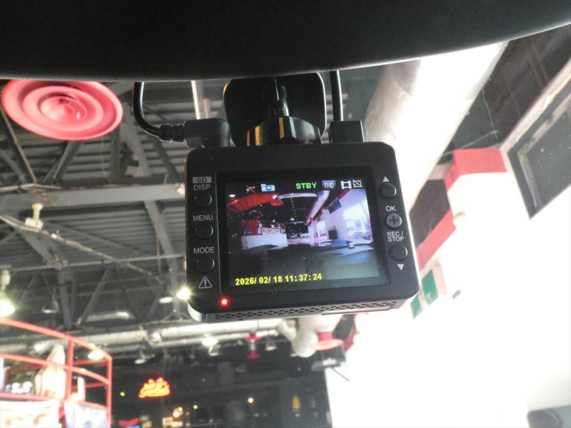 シボレー コルベット Z06　正規D車 2016yﾓﾃﾞﾙ 1ｵｰﾅｰ ｽｰﾊﾟｰﾁｬｰｼﾞｬｰ搭載 ｶｰﾎﾞﾝﾙｰﾌ ｼｰﾄﾋｰﾀｰ&ｸｰﾗｰ ﾅﾋﾞTV F&Bｶﾒﾗ　2年保証