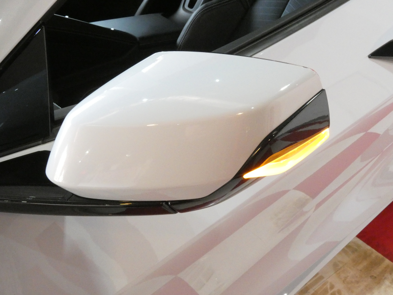 シボレー コルベット 2LT Z51ﾊﾟﾌｫｰﾏﾝｽPKG　正規D車 2023yﾓﾃﾞﾙ  黒革ｼｰﾄ ｼｰﾄﾋｰﾀｰ&ﾍﾞﾝﾁﾚｰﾀｰ Aｶｰﾌﾟﾚｲ ﾌﾛﾝﾄﾘﾌﾀｰ ｸﾙｺﾝ　2年保証