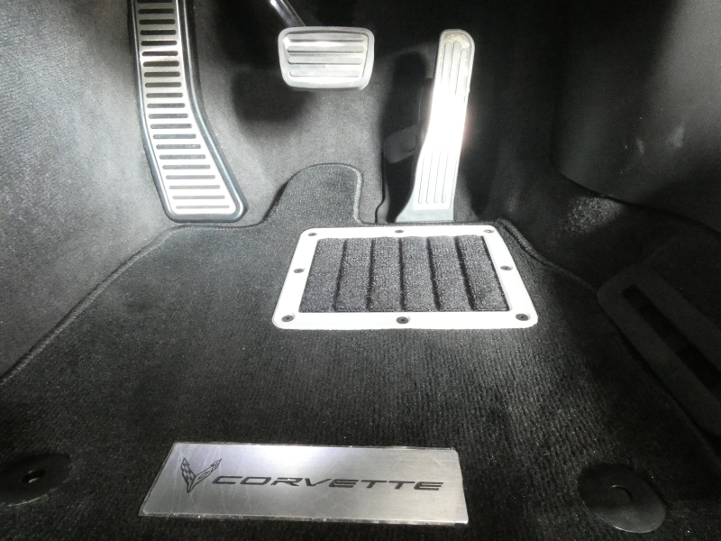 シボレー コルベット 2LT Z51ﾊﾟﾌｫｰﾏﾝｽPKG　正規D車 2023yﾓﾃﾞﾙ  黒革ｼｰﾄ ｼｰﾄﾋｰﾀｰ&ﾍﾞﾝﾁﾚｰﾀｰ Aｶｰﾌﾟﾚｲ ﾌﾛﾝﾄﾘﾌﾀｰ ｸﾙｺﾝ　2年保証