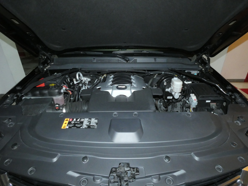 キャデラック エスカレード ﾌﾟﾗﾁﾅﾑ　正規D車 2019yﾓﾃﾞﾙ ﾍﾞｰｼﾞｭ革 ｻﾝﾙｰﾌ BOSE  Aｶｰﾌﾟﾚｲ LEDﾍｯﾄﾞﾗｲﾄ Bｶﾒﾗ　2年保証