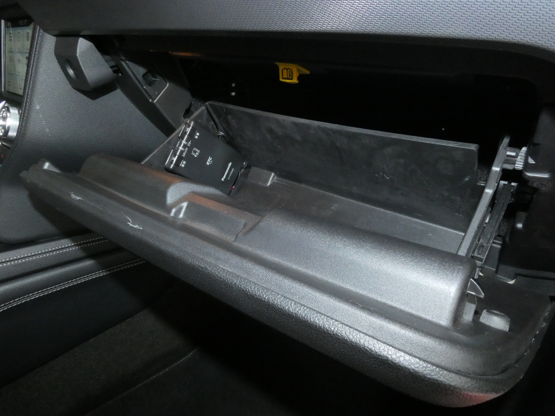 フォード マスタング GTﾌﾟﾚﾐｱﾑ    2018年ﾓﾃﾞﾙ 401A 黒革 HRE20AW  AppleCarPlay　2年保証