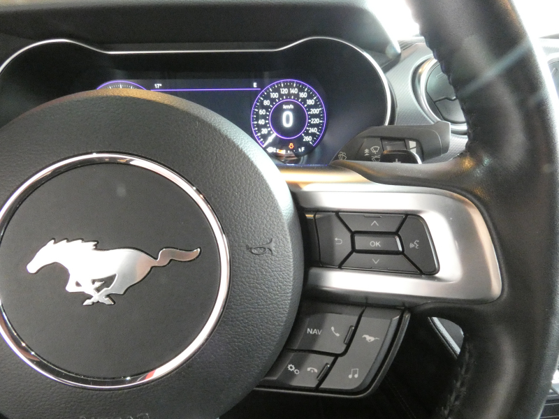 フォード マスタング GTﾌﾟﾚﾐｱﾑ    2018年ﾓﾃﾞﾙ 401A 黒革 HRE20AW  AppleCarPlay　2年保証