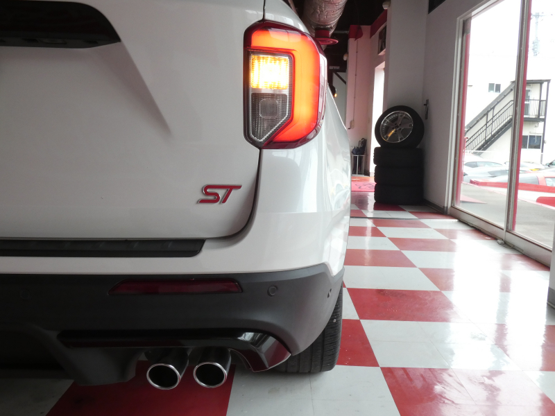 フォード エクスプローラー ST　2020年ﾓﾃﾞﾙ 新並 黒革 ｻﾝﾙｰﾌ Aｶｰﾌﾟﾚｲ ｼｰﾄﾋｰﾀｰ&ﾍﾞﾝﾁﾚｰﾀｰ FSB360ｶﾒﾗ ETC　2年保証