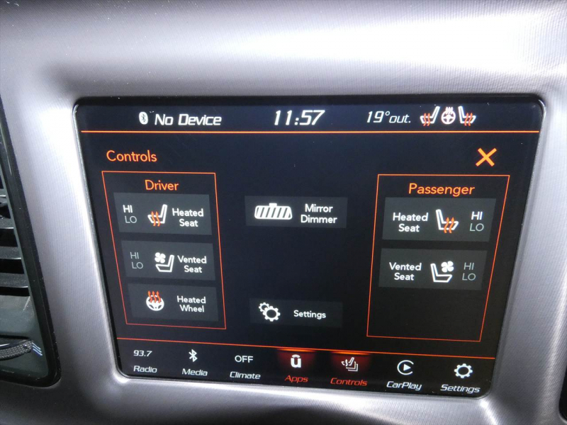 ダッジ チャレンジャー RT plus　2019yﾓﾃﾞﾙ 新並 SR 黒革 ｼｰﾄﾋｰﾀｰ&ﾍﾞﾝﾁﾚｰﾀｰ Aｶｰﾌﾟﾚｲ BREMBO 2年保証