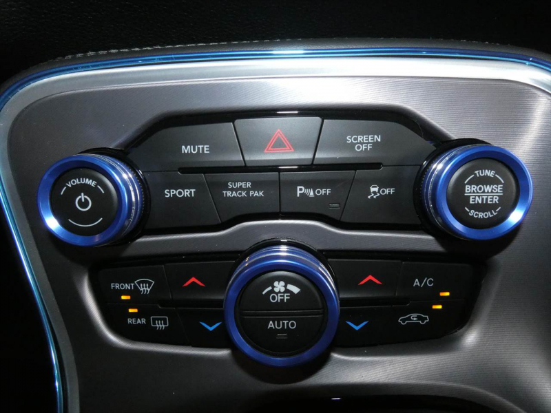 ダッジ チャレンジャー RT plus　2019yﾓﾃﾞﾙ 新並 SR 黒革 ｼｰﾄﾋｰﾀｰ&ﾍﾞﾝﾁﾚｰﾀｰ Aｶｰﾌﾟﾚｲ BREMBO 2年保証