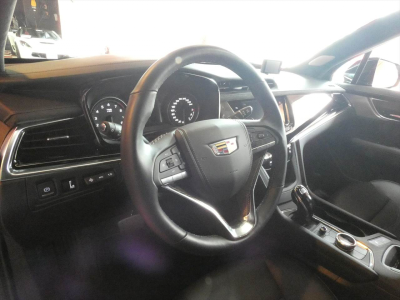 キャデラック XT6 ﾌﾟﾗﾁﾅﾑ　正規D車 2025yﾓﾃﾞﾙ 1ｵｰﾅｰ黒革 ｻﾝﾙｰﾌ BOSE  Aｶｰﾌﾟﾚｲ LEDﾗｲﾄ Bｶﾒﾗ  2年保証