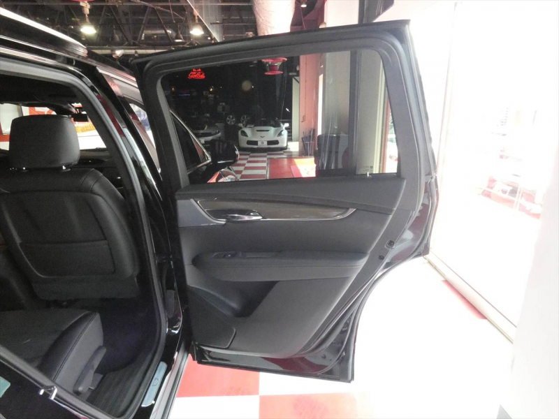 キャデラック XT6 ﾌﾟﾗﾁﾅﾑ　正規D車 2025yﾓﾃﾞﾙ 1ｵｰﾅｰ黒革 ｻﾝﾙｰﾌ BOSE  Aｶｰﾌﾟﾚｲ LEDﾗｲﾄ Bｶﾒﾗ  2年保証