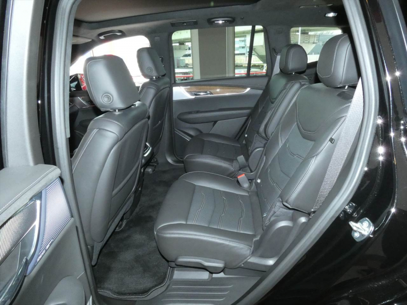 キャデラック XT6 ﾌﾟﾗﾁﾅﾑ　正規D車 2025yﾓﾃﾞﾙ 1ｵｰﾅｰ黒革 ｻﾝﾙｰﾌ BOSE  Aｶｰﾌﾟﾚｲ LEDﾗｲﾄ Bｶﾒﾗ  2年保証